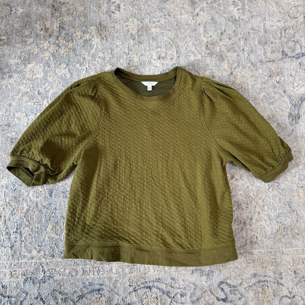 Olive Quilted Puff-Sleeve Women’s Top